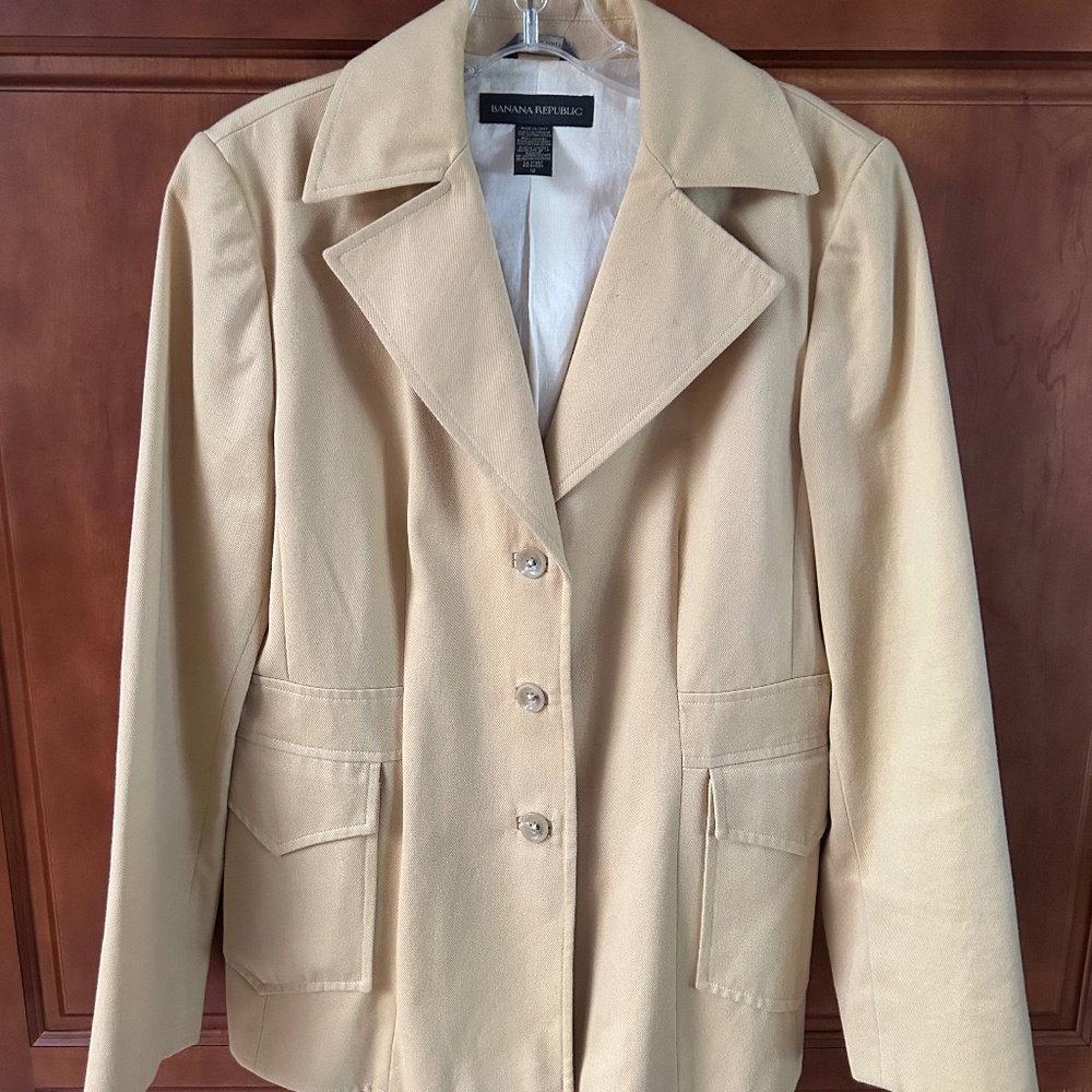 Banana Republic Yellow Jacket Size 12
